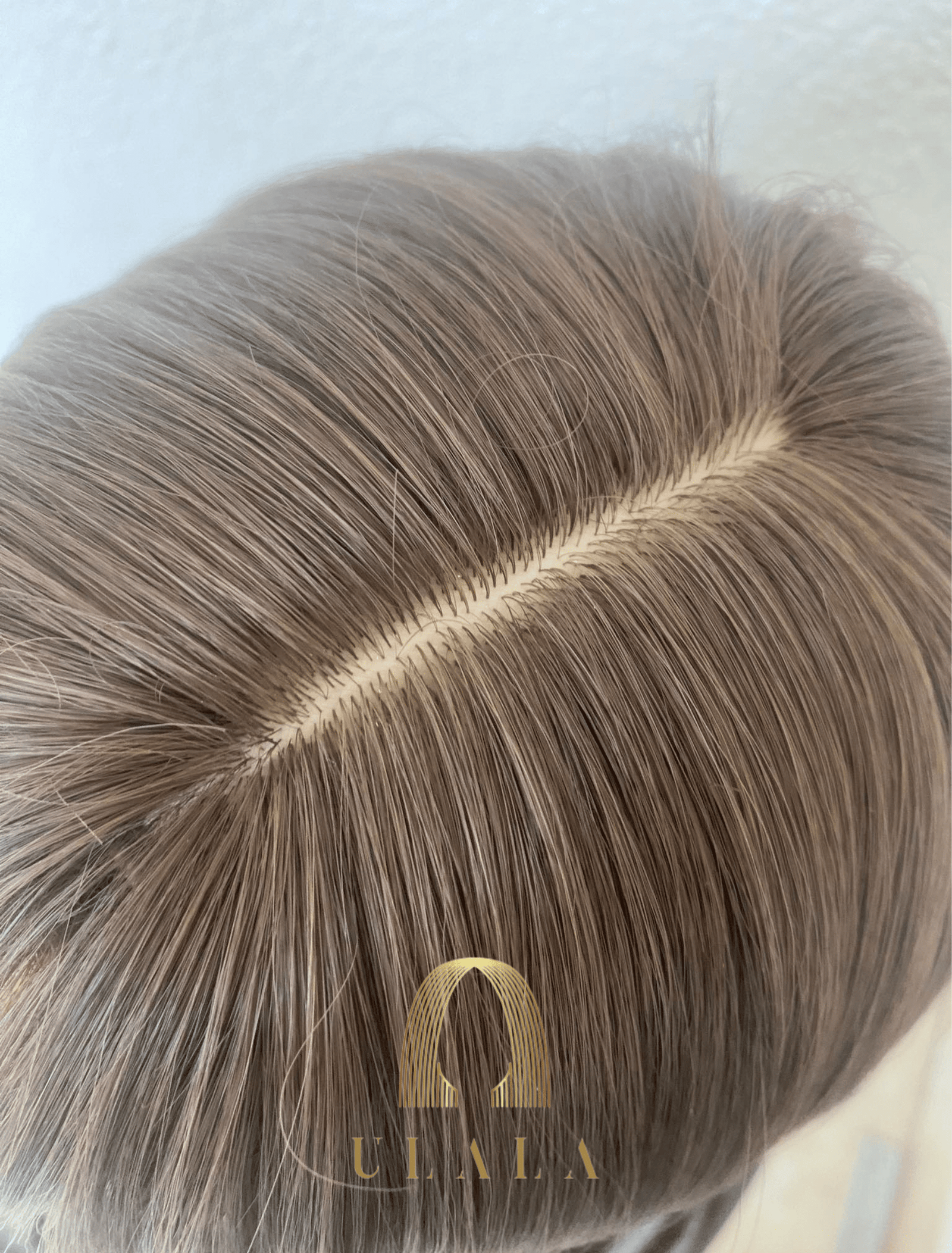 ULALA.hu - természetes paróka mű fejbőrrel