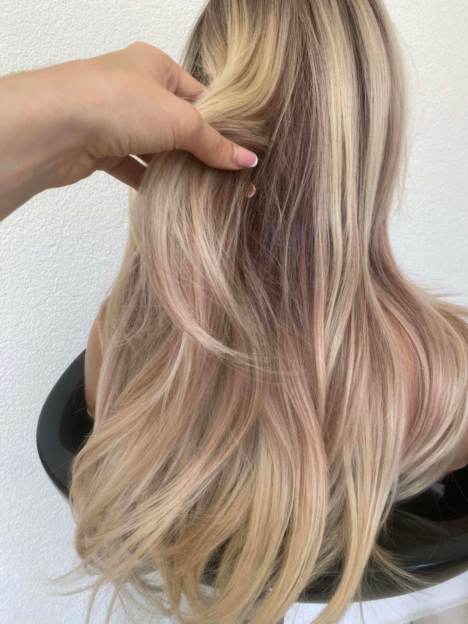 hosszú szőke pink paróka eladó